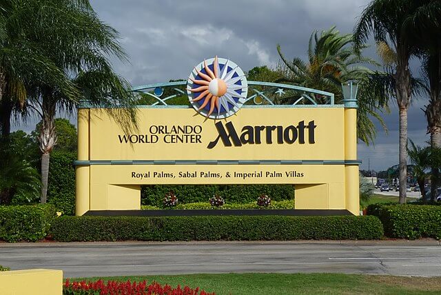 Entrance sign at Orlando World Center Marriott / Wikimedia / Bernard
Link: https://commons.wikimedia.org/wiki/File:Orlando_World_Center_Marriott_01.jpg