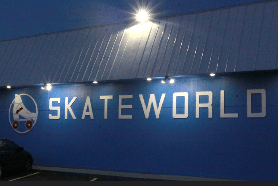 Entrance sign of Skateworld / Flickr / Skateworld
Link: https://flic.kr/p/8q7eHZ