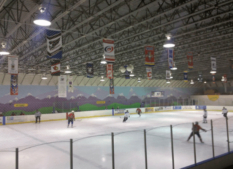 Inside the Kendall Ice Arena / Flickr / Lonny Paul
Link: https://flic.kr/p/7JN8dG