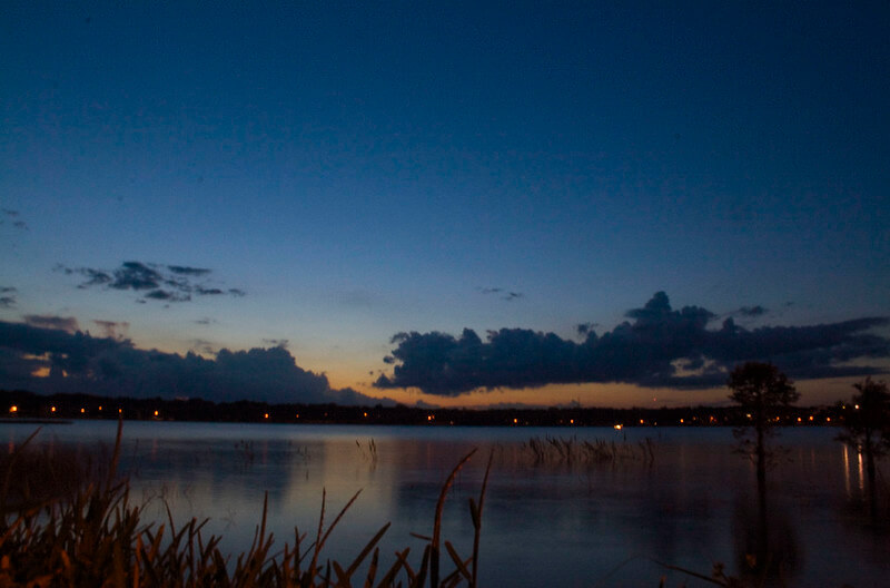 Sunset View of Lake Hollingsworth / Flickr / Dave Haas https://flic.kr/p/5m9Ni1