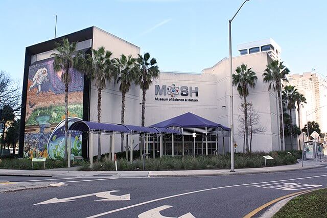 Museum of Science and History Exterior / Wikipedia / MOSHJacksonville

Link: https://en.wikipedia.org/wiki/Museum_of_Science_and_History#/media/File:MOSH_Exterior_.jpg 
