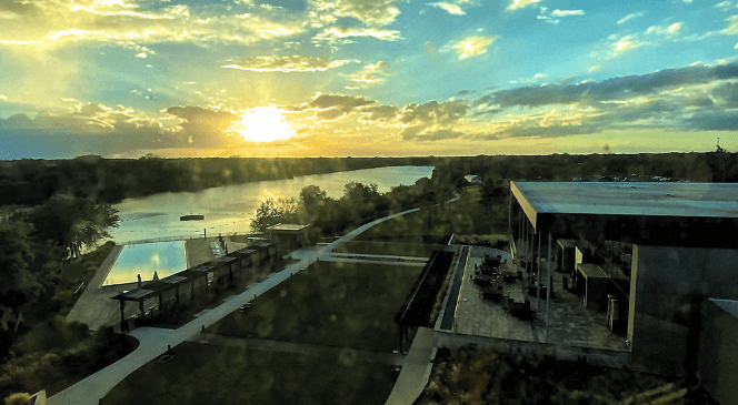 Sunset at Streamsong-Red / Flickr / Keith B
Link: https://flic.kr/p/2mQZeuj