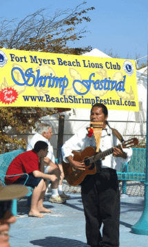 Welcome sign at Fort Myers Beach Shrimp Festival / Flickr / svcordelia
Link: https://flic.kr/p/8PkQ7M