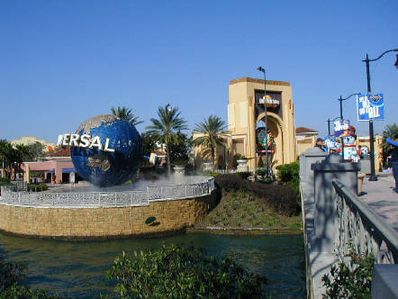 Iconic Globe Universal Orlando Resort / Wikipedia / Techclub
Link: https://en.wikipedia.org/wiki/Universal_Orlando