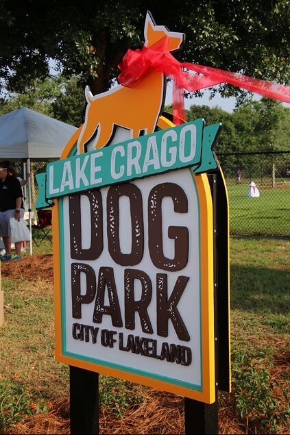Entrance Board of Lake Crago Dog Park / Flickr / Lakeland Library
URL: https://flic.kr/p/2k7Yont