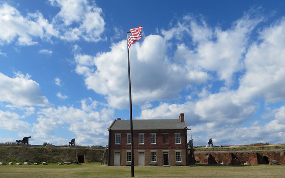 Fort Clinch State Park / Flickr / NatalieMaynor

Link: https://flic.kr/p/qFbXKj