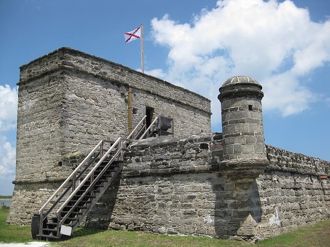 Fort Matanzas / Wikipedia / Intergalacticz9

Link: https://en.wikipedia.org/wiki/Fort_Matanzas_National_Monument#/media/File:Ft_Matanzas_2008.JPG