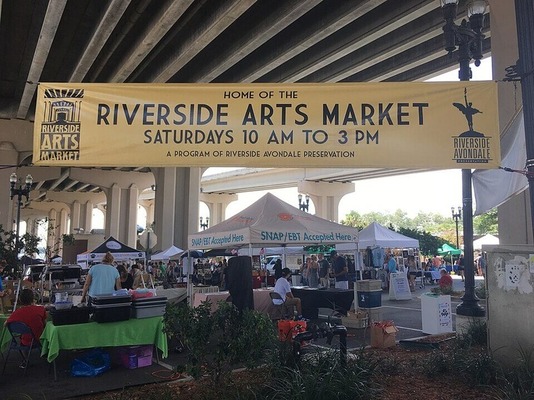 Riverside Arts Market / Wikipedia / Riley Madison 

Link: https://en.wikipedia.org/wiki/Riverside_Arts_Market#/media/File:Riverside_Arts_Market_(RAM).jpg