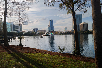 A view of Lake Eola Park / Flickr / Ashish.Brahma
Link: https://flic.kr/p/2eB1d2Z 
