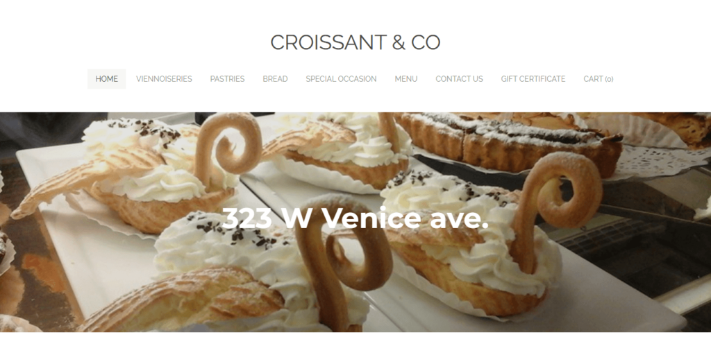 Homepage of Croissant & Co website / croissantandcovenice.com 