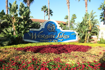 Entrance to Westgate Lakes Resorts & Spa / Flickr / Doug Eby
Link: https://flic.kr/p/gJ7S6v 

